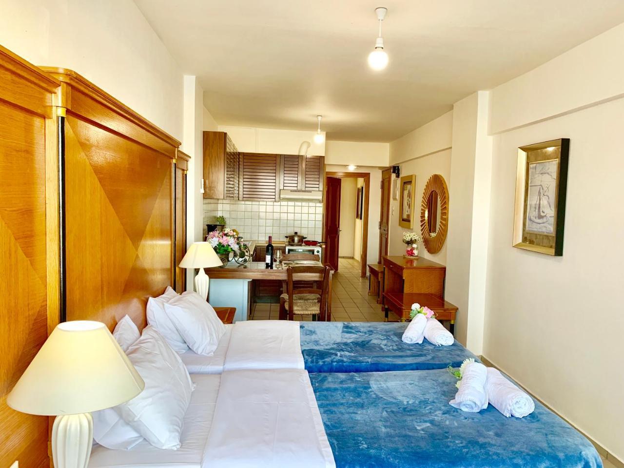 The Blue Apartments แอร์ซอนิสซอส ภายนอก รูปภาพ